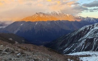 贡嘎山旅游景点大全，贡嘎山旅游景点大全介绍