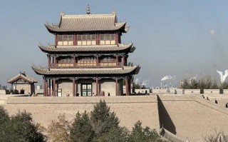 嘉峪关旅游攻略景点大全？嘉峪关旅游攻略景点大全图片？