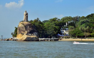 鼓浪屿旅游景点推荐攻略大全，鼓浪屿旅游景点推荐攻略大全视频？