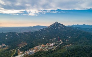丹东旅游攻略景点必去的地方？丹东旅游攻略必玩的景点？