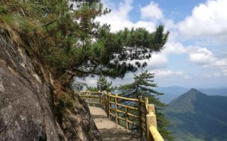 江西宜春旅游攻略找一个导游多少钱？宜春导游证报名在哪里？