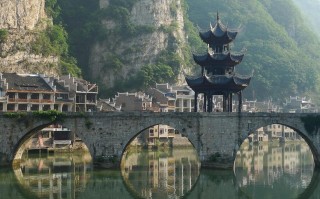 安顺旅游景点推荐度假村，安顺旅游攻略一日游