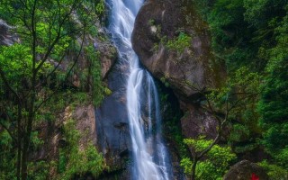武夷山旅游景点介绍词怎么写？武夷山景点介绍1500字？