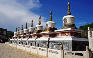 西宁旅游攻略必玩的景点塔尔寺，西宁塔尔寺门票多少钱一张？