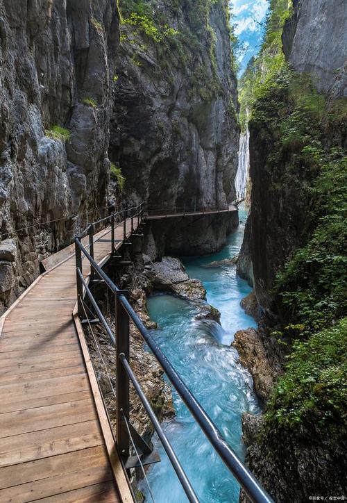 山东旅游景点推荐六月份有哪些?山东6月哪里适合旅游?-第2张图片-诗丽旅游网 山东旅游景点推荐六月份有哪些?山东6月哪里适合旅游?-第2张图片-诗丽旅游网