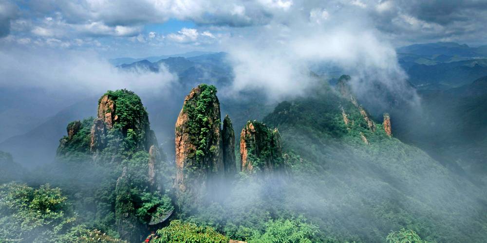 金华旅游景点都有哪些山区名称,金华有几个旅游景点?-第2张图片-诗丽旅游网 金华旅游景点都有哪些山区名称,金华有几个旅游景点?-第2张图片-诗丽旅游网