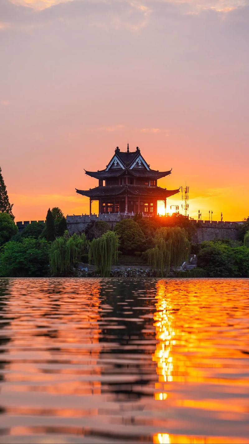 襄阳旅游景点排名榜前十名?襄阳前十旅游景点?-第1张图片-诗丽旅游网 襄阳旅游景点排名榜前十名?襄阳前十旅游景点?-第1张图片-诗丽旅游网