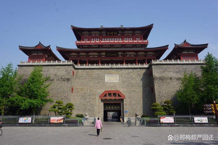 襄阳旅游景点排名榜前十名?襄阳前十旅游景点?-第2张图片-诗丽旅游网 襄阳旅游景点排名榜前十名?襄阳前十旅游景点?-第2张图片-诗丽旅游网