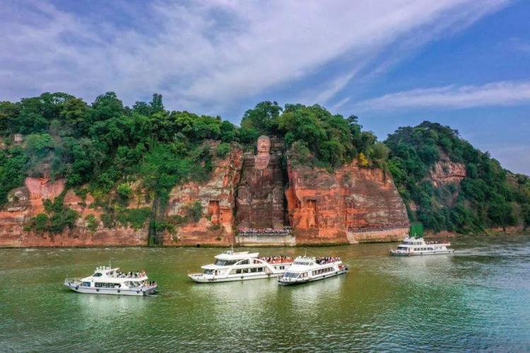 乐山旅游景点大全最新路线攻略,乐山旅游景点大全最新路线攻略一日游?-第4张图片-诗丽旅游网 乐山旅游景点大全最新路线攻略,乐山旅游景点大全最新路线攻略一日游?-第4张图片-诗丽旅游网