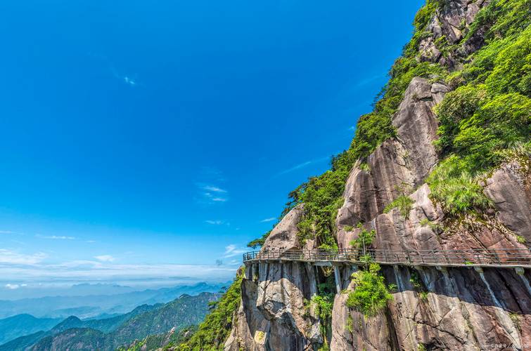 安徽的旅游景点有哪些地方名称?安徽著名旅游景点介绍?-第6张图片-诗丽旅游网 安徽的旅游景点有哪些地方名称?安徽著名旅游景点介绍?-第6张图片-诗丽旅游网