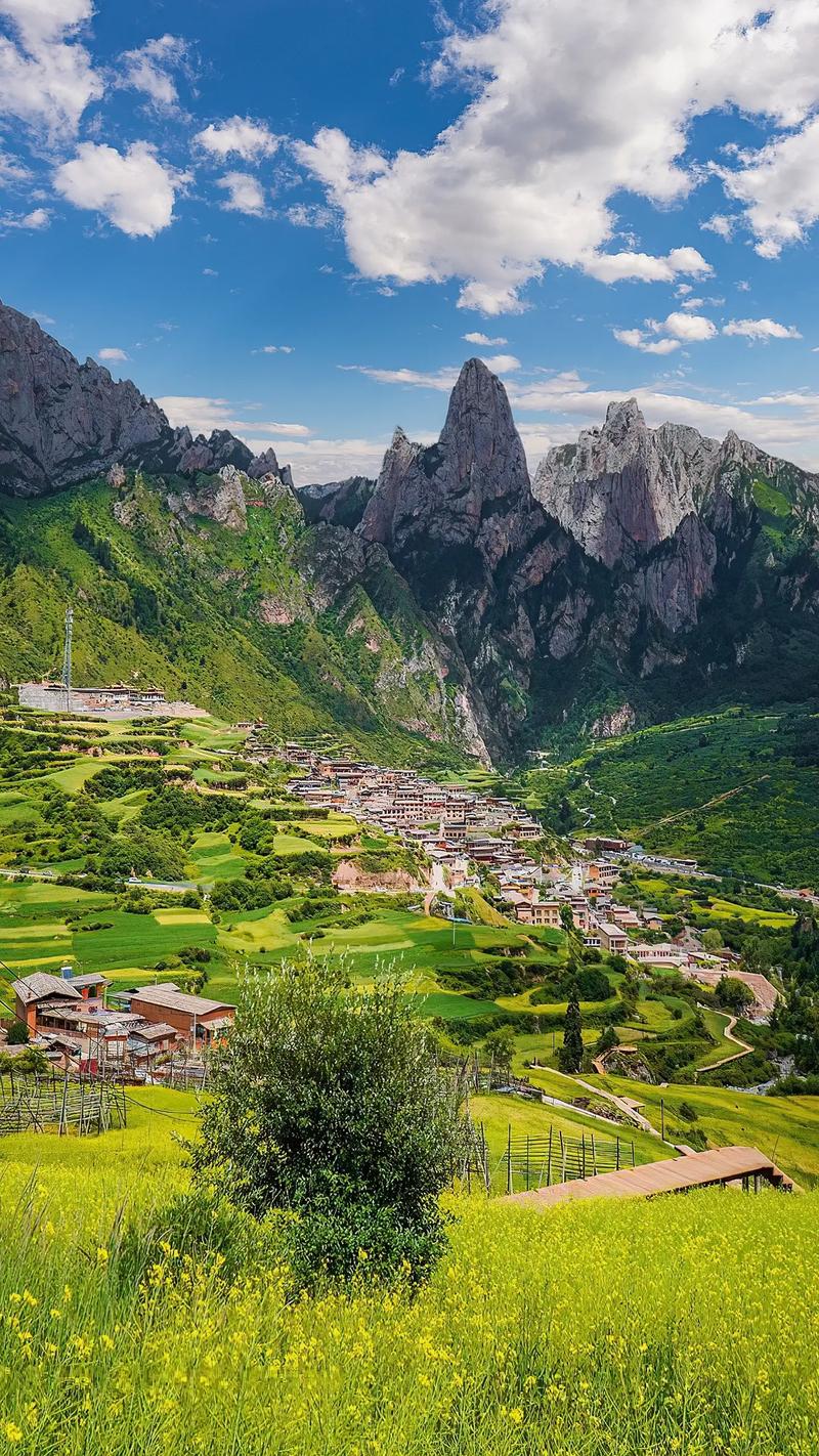 甘南旅游前十景点有哪些,甘南旅游主要景点-第2张图片-诗丽旅游网 甘南旅游前十景点有哪些,甘南旅游主要景点-第2张图片-诗丽旅游网