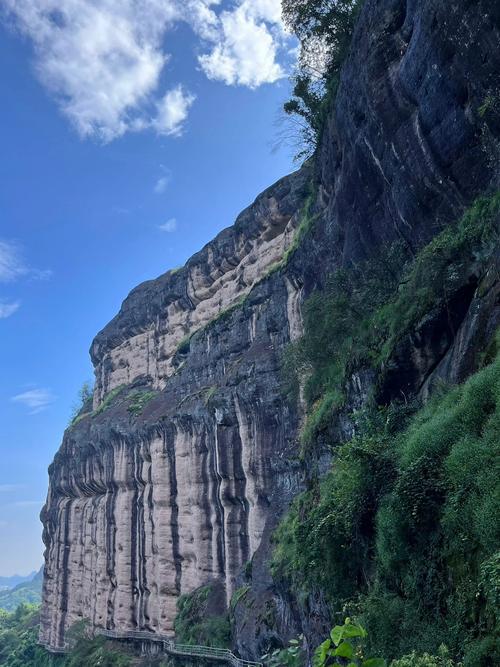 江西龙虎山旅游攻略自由行,江西龙虎山旅游线路-第4张图片-诗丽旅游网 江西龙虎山旅游攻略自由行,江西龙虎山旅游线路-第4张图片-诗丽旅游网