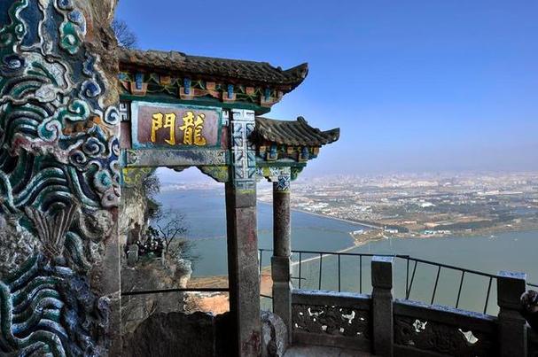 昆明市内经典一日游路线,昆明市区一日游路线?-第2张图片-诗丽旅游网 昆明市内经典一日游路线,昆明市区一日游路线?-第2张图片-诗丽旅游网