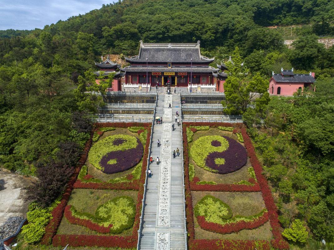 常州旅游景点攻略本地人要门票吗?常州游玩免费?-第1张图片-诗丽旅游网 常州旅游景点攻略本地人要门票吗?常州游玩免费?-第1张图片-诗丽旅游网