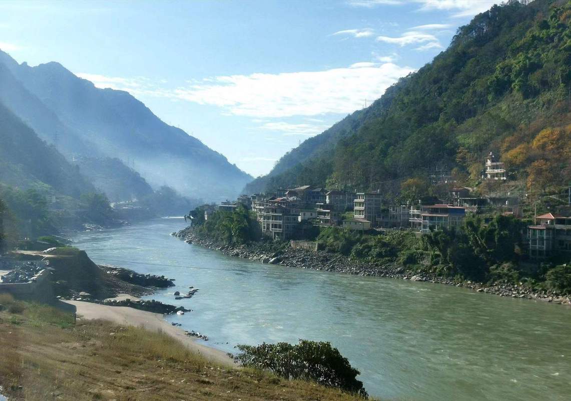 怒江旅游景点大全自驾游攻略,怒江旅游必去景点?-第2张图片-诗丽旅游网 怒江旅游景点大全自驾游攻略,怒江旅游必去景点?-第2张图片-诗丽旅游网