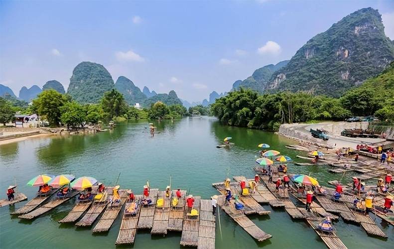 广西桂林旅游攻略必去景点及费用,桂林旅游攻略必去景点费用-第4张图片-诗丽旅游网 广西桂林旅游攻略必去景点及费用,桂林旅游攻略必去景点费用-第4张图片-诗丽旅游网