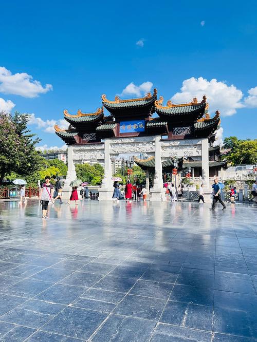 百色旅游攻略必玩的景点自驾路线推荐?百色旅游攻略必去景点推荐?-第2张图片-诗丽旅游网 百色旅游攻略必玩的景点自驾路线推荐?百色旅游攻略必去景点推荐?-第2张图片-诗丽旅游网