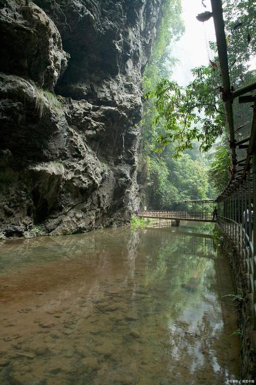 百色旅游攻略必玩的景点自驾路线推荐?百色旅游攻略必去景点推荐?-第3张图片-诗丽旅游网 百色旅游攻略必玩的景点自驾路线推荐?百色旅游攻略必去景点推荐?-第3张图片-诗丽旅游网