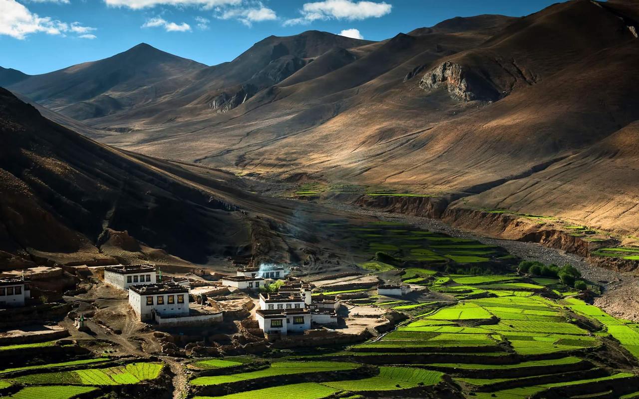 山南地区旅游景点攻略一日游路线,山南旅游哪些旅游景点?-第5张图片-诗丽旅游网 山南地区旅游景点攻略一日游路线,山南旅游哪些旅游景点?-第5张图片-诗丽旅游网