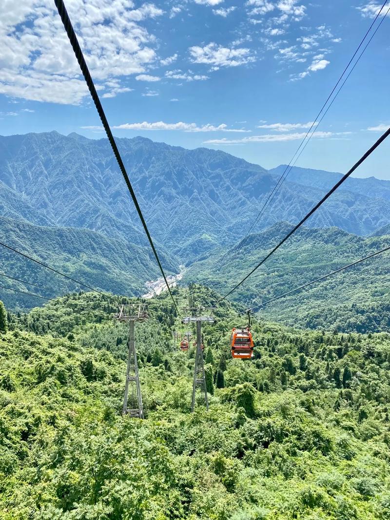 西岭雪山自由行攻略,西岭雪山攻略2日游?-第5张图片-诗丽旅游网 西岭雪山自由行攻略,西岭雪山攻略2日游?-第5张图片-诗丽旅游网