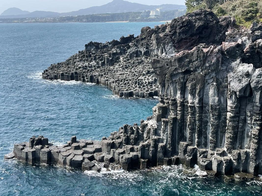 济州岛旅游景点有哪些地方,济州岛旅游景点携程?-第2张图片-诗丽旅游网 济州岛旅游景点有哪些地方,济州岛旅游景点携程?-第2张图片-诗丽旅游网