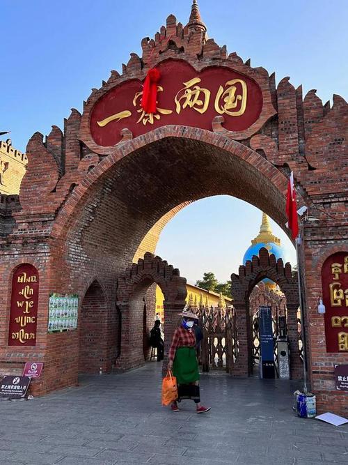 瑞丽游玩攻略和路线,瑞丽自由行旅游攻略?-第2张图片-诗丽旅游网 瑞丽游玩攻略和路线,瑞丽自由行旅游攻略?-第2张图片-诗丽旅游网