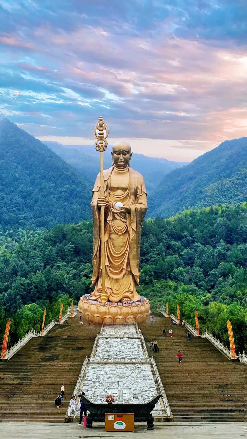 安徽的旅游景点有哪些地方好玩,安徽的旅游景点有哪些地方好玩一点?-第1张图片-诗丽旅游网 安徽的旅游景点有哪些地方好玩,安徽的旅游景点有哪些地方好玩一点?-第1张图片-诗丽旅游网