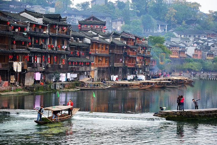 湘西旅游路线推荐表,湘西旅游点?-第6张图片-诗丽旅游网 湘西旅游路线推荐表,湘西旅游点?-第6张图片-诗丽旅游网