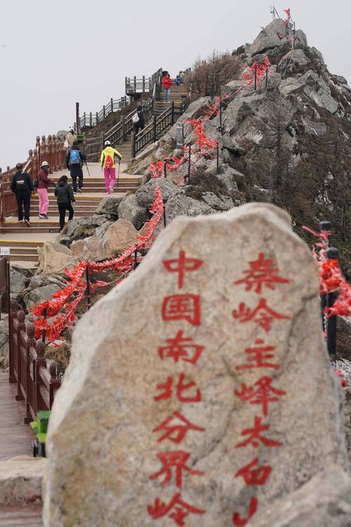 宝鸡旅游景点大全最近宝鸡市灵山庙,宝鸡灵山寺风景区?-第1张图片-诗丽旅游网 宝鸡旅游景点大全最近宝鸡市灵山庙,宝鸡灵山寺风景区?-第1张图片-诗丽旅游网