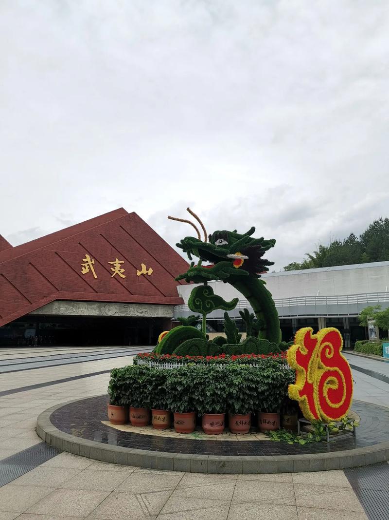 武夷山游玩景点推荐一日游,武夷山一日游必去景点-第4张图片-诗丽旅游网 武夷山游玩景点推荐一日游,武夷山一日游必去景点-第4张图片-诗丽旅游网