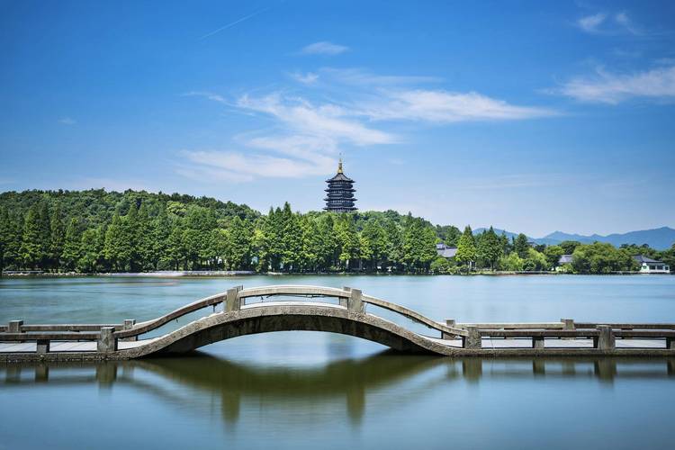 一生必游国内10大景点,一生必游国内10大景点凤凰古镇?-第4张图片-诗丽旅游网 一生必游国内10大景点,一生必游国内10大景点凤凰古镇?-第4张图片-诗丽旅游网