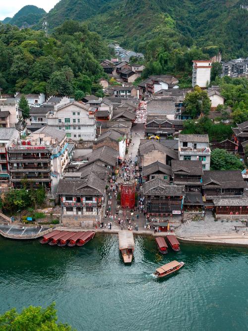 湘西旅游必去前十景点免费,湘西旅游景点攻略-第2张图片-诗丽旅游网 湘西旅游必去前十景点免费,湘西旅游景点攻略-第2张图片-诗丽旅游网