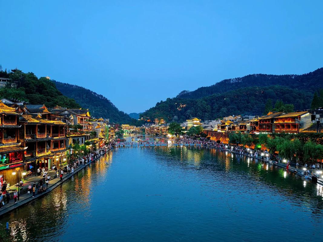 湘西旅游必去前十景点免费,湘西旅游景点攻略-第6张图片-诗丽旅游网 湘西旅游必去前十景点免费,湘西旅游景点攻略-第6张图片-诗丽旅游网