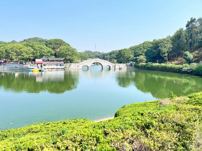 岳阳旅游攻略一日游最佳路线推荐一下,岳阳游玩攻略一日游?-第2张图片-诗丽旅游网 岳阳旅游攻略一日游最佳路线推荐一下,岳阳游玩攻略一日游?-第2张图片-诗丽旅游网