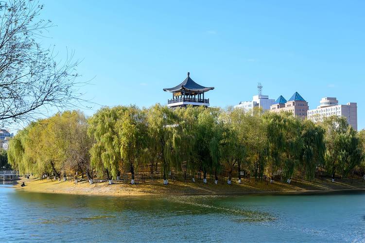 东北旅游必去前十景点自驾,东北自驾游景点大全-第1张图片-诗丽旅游网 东北旅游必去前十景点自驾,东北自驾游景点大全-第1张图片-诗丽旅游网