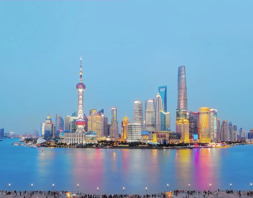 上海外滩游玩必看攻略,上海外滩都有啥景点?-第3张图片-诗丽旅游网 上海外滩游玩必看攻略,上海外滩都有啥景点?-第3张图片-诗丽旅游网