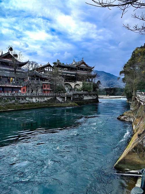 四川省内旅游线路有哪些景点名称,四川省内旅游线路有哪些景点名称介绍?-第5张图片-诗丽旅游网 四川省内旅游线路有哪些景点名称,四川省内旅游线路有哪些景点名称介绍?-第5张图片-诗丽旅游网