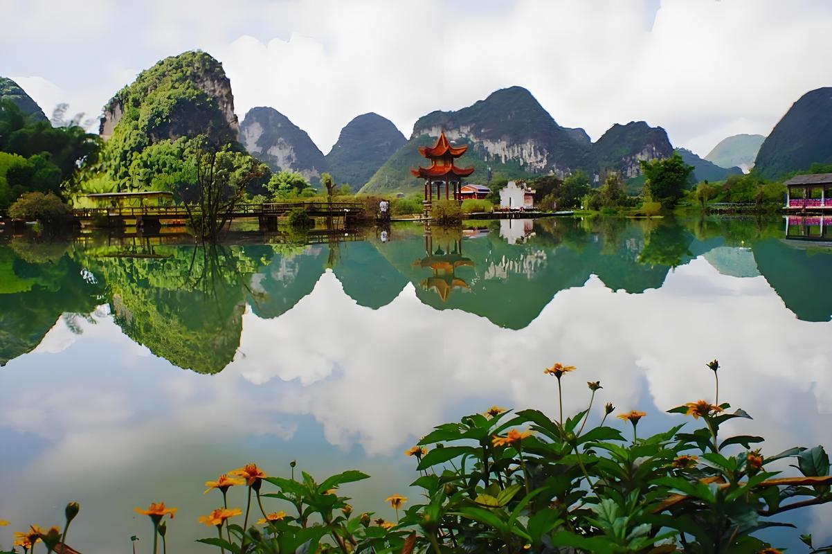 百色旅游必去景点,百色市旅游必去前十景点?-第4张图片-诗丽旅游网 百色旅游必去景点,百色市旅游必去前十景点?-第4张图片-诗丽旅游网