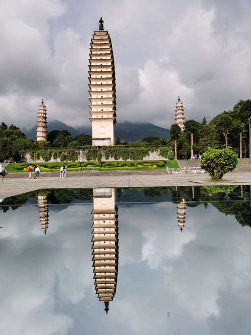 云南旅游景点排名前十名,云南旅游景点排名前十名都是那里-第3张图片-诗丽旅游网 云南旅游景点排名前十名,云南旅游景点排名前十名都是那里-第3张图片-诗丽旅游网