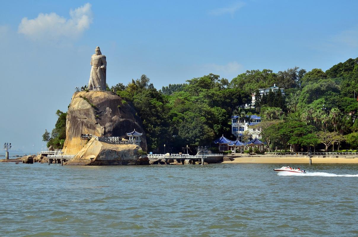 鼓浪屿旅游景点推荐攻略大全,鼓浪屿旅游景点推荐攻略大全视频?-第1张图片-诗丽旅游网 鼓浪屿旅游景点推荐攻略大全,鼓浪屿旅游景点推荐攻略大全视频?-第1张图片-诗丽旅游网