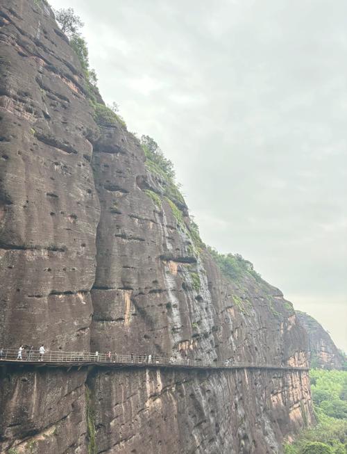 龙虎山旅游攻略及费用,龙虎山攻略一日游-第2张图片-诗丽旅游网 龙虎山旅游攻略及费用,龙虎山攻略一日游-第2张图片-诗丽旅游网