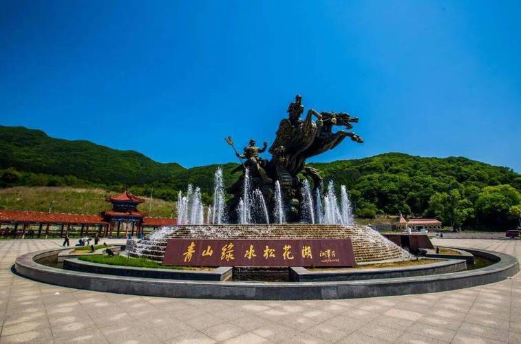 吉林旅游景点攻略一日游?吉林游玩景点大全一日游?-第3张图片-诗丽旅游网 吉林旅游景点攻略一日游?吉林游玩景点大全一日游?-第3张图片-诗丽旅游网