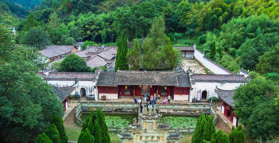 上饶旅游景点大全排名前十,上饶主要旅游景点-第5张图片-诗丽旅游网 上饶旅游景点大全排名前十,上饶主要旅游景点-第5张图片-诗丽旅游网