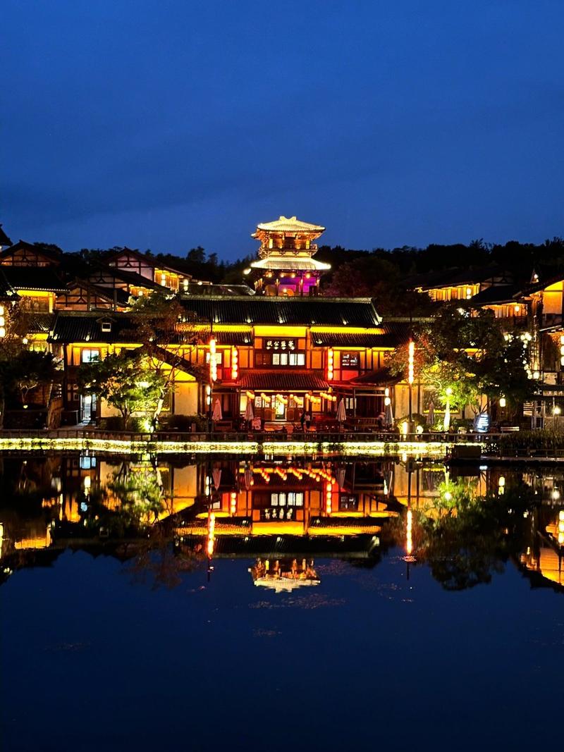 盐湖城旅游攻略,盐湖城旅游攻略画画?-第3张图片-诗丽旅游网 盐湖城旅游攻略,盐湖城旅游攻略画画?-第3张图片-诗丽旅游网