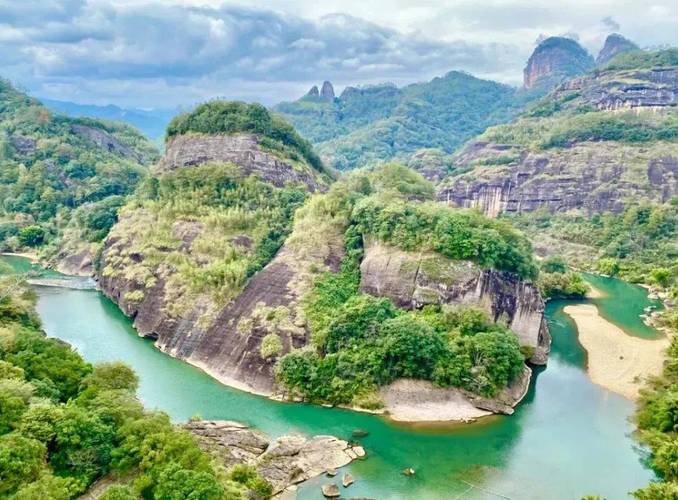 福建旅游景区有哪些景点,福建旅游景区有哪些景点名称?-第1张图片-诗丽旅游网 福建旅游景区有哪些景点,福建旅游景区有哪些景点名称?-第1张图片-诗丽旅游网