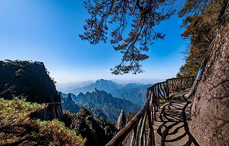 上饶景点旅游攻略,上饶景点旅游攻略一日游?-第1张图片-诗丽旅游网 上饶景点旅游攻略,上饶景点旅游攻略一日游?-第1张图片-诗丽旅游网