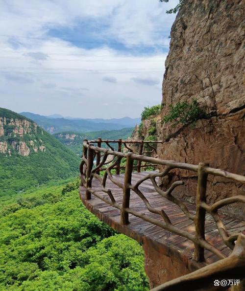 本溪值得去的旅游景点有哪些?本溪旅游必去前十景点?-第1张图片-诗丽旅游网 本溪值得去的旅游景点有哪些?本溪旅游必去前十景点?-第1张图片-诗丽旅游网