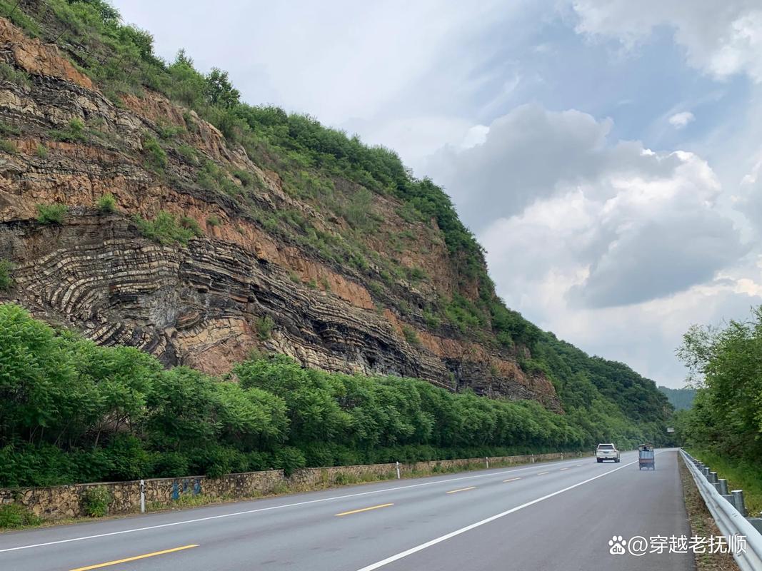 抚顺旅游景点大全排名及周边,抚顺景点排名榜?-第3张图片-诗丽旅游网 抚顺旅游景点大全排名及周边,抚顺景点排名榜?-第3张图片-诗丽旅游网