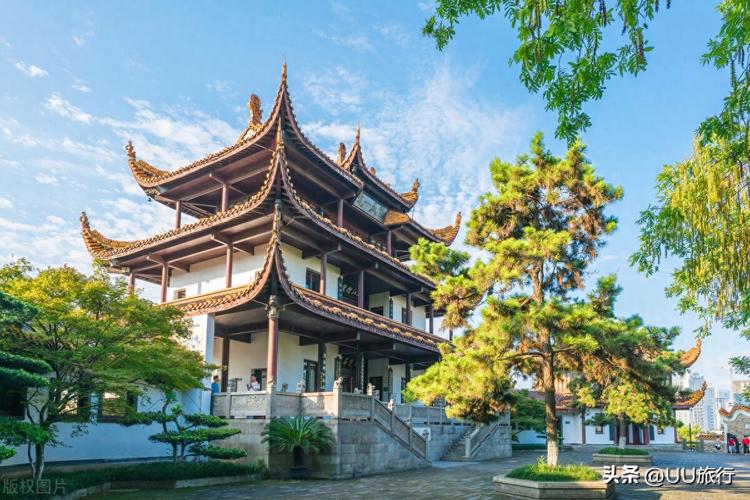 湖南旅游一日游哪些景点,湖南旅游一日游哪些景点免费?-第6张图片-诗丽旅游网 湖南旅游一日游哪些景点,湖南旅游一日游哪些景点免费?-第6张图片-诗丽旅游网