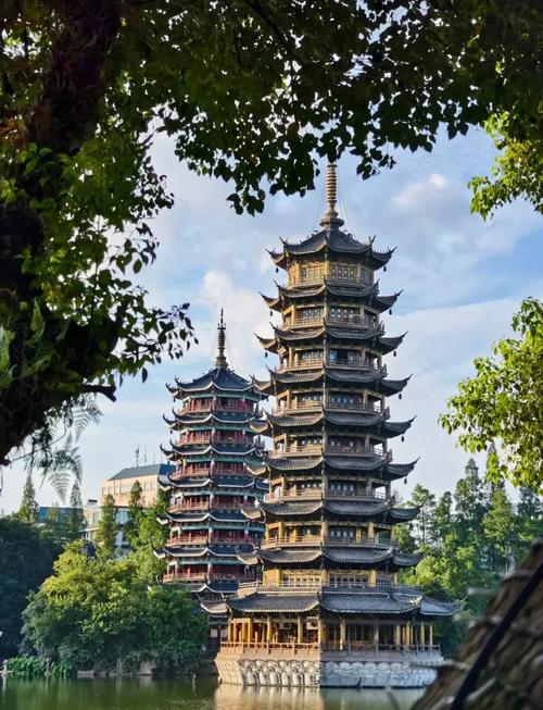 桂林旅游必去景点推荐?桂林旅游必去景点推荐一下?-第5张图片-诗丽旅游网 桂林旅游必去景点推荐?桂林旅游必去景点推荐一下?-第5张图片-诗丽旅游网